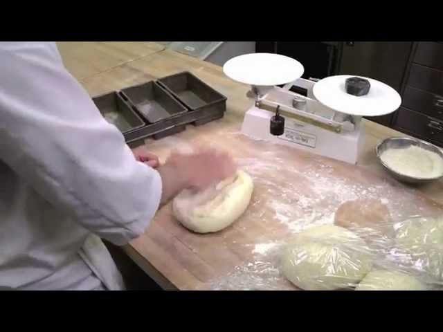 Demonstration of gluten development in baking