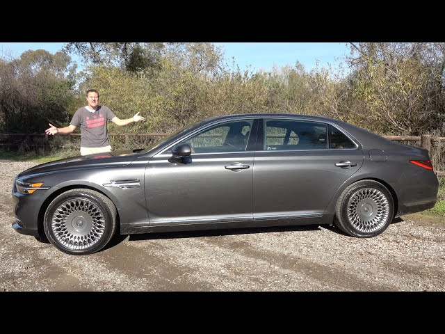 The 2020 Genesis G90 Ultimate Is a Bargain Luxury Sedan