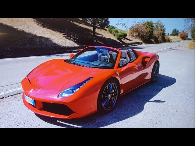 Ferrari 488 Spider video a 360°