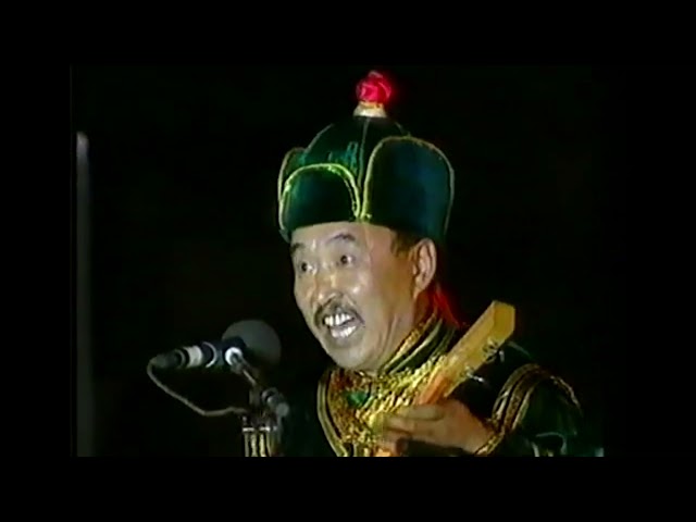 Bady-Dorzhu Ondar performing with the “Uriankhai” Ensemble in 2003