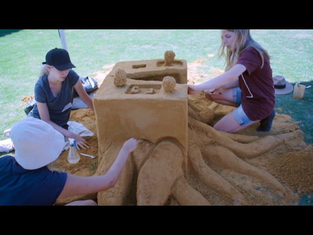 Reinventing famous buildings: Interior Architecture students & SANDitecture