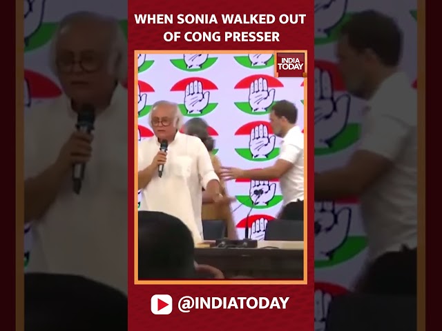 Sonia Gandhi Walks Out Of The Press Conference In The Middle Of Cong PC | Lok Sabha Results 2024