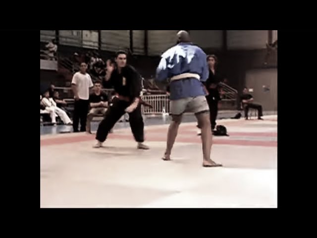 Silat vs Sambo - When Flair Isn't Enough