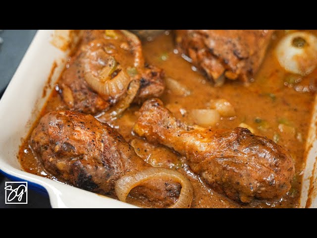 Mouthwatering Soul Food: Smothered Chicken