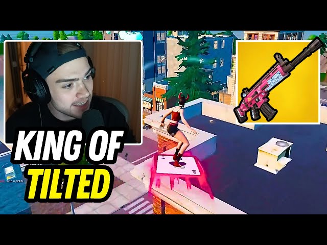 Mongraal Destroys Everyone In TILTED Towers!