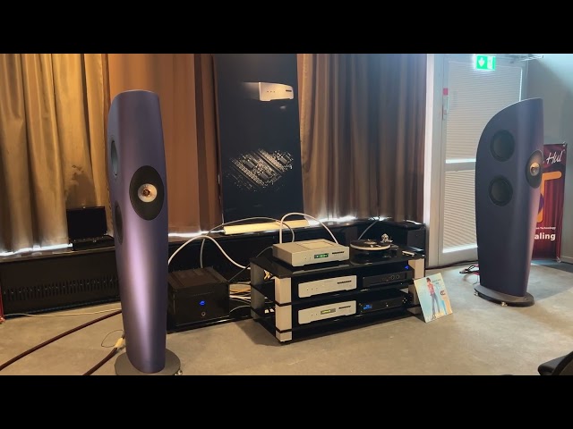 Goteborg HiFi Show  - KEF Blade Meta