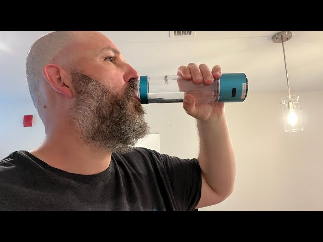 Piurify Hydrogenerator Bottle for hyrdrogen water on the go and on demand!