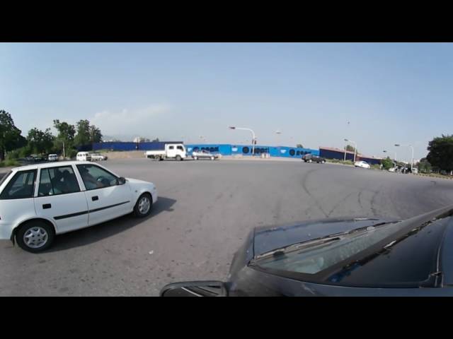 President house is blocked by containers in Pakistan ( 360 )