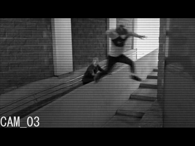 TEENAGERS PARKOUR CHASE recorded by CCTV!