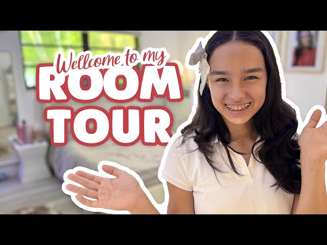 What's in my room? 👀✨🤷‍♀️ 2024 ROOM TOUR!!!