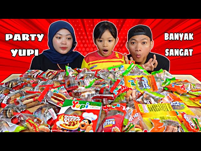 TUNAIKAN PERMINTAAN SUBCRIBER MAKAN GUMMY YUPPI YANG SANGAT BANYAK😋‼️