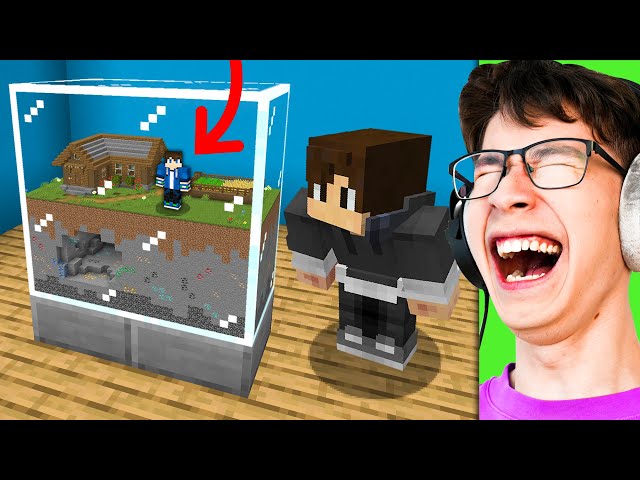 I Fooled My Friend with a TINY Minecraft World