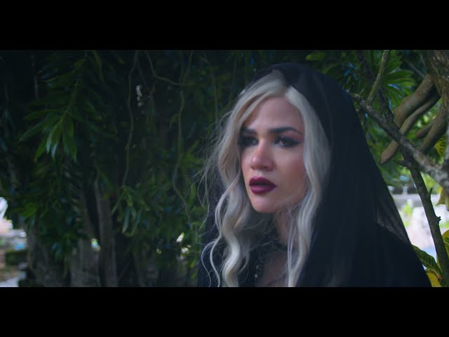 Marianne Taveras - Aquí Estoy  (Video Oficial)