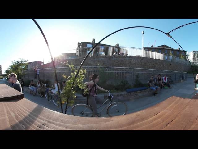 Word On The Water - The London Bookbarge Live Music On Roof