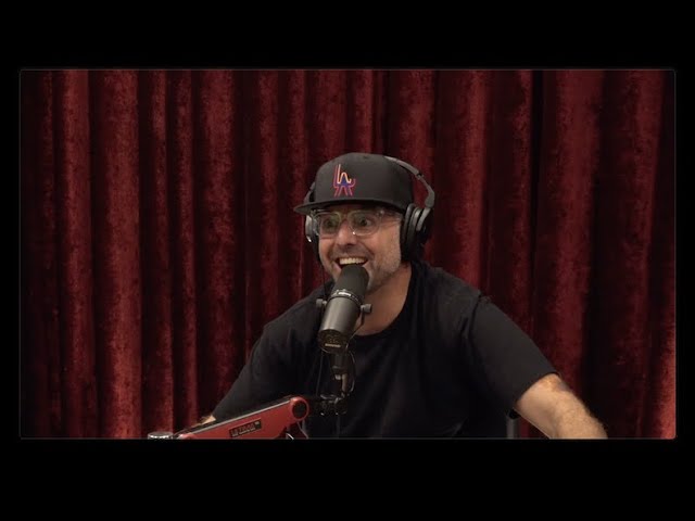 Joe Rogan Experience #2218 - Sam Tripoli