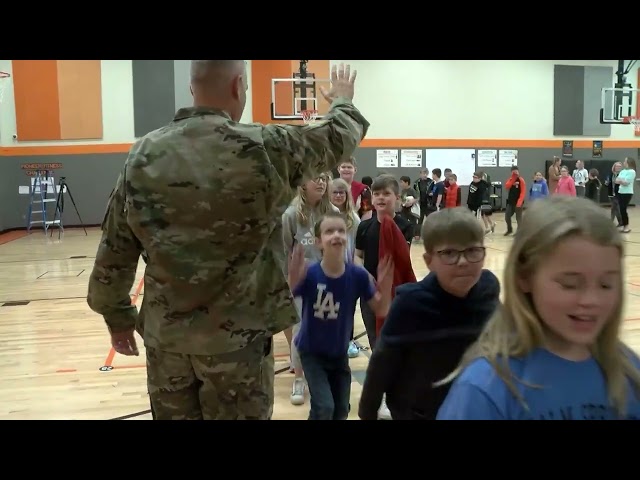 Fort Calhoun, Neb. School Principal welcomed home following Air Force deployment | 04.21.2022