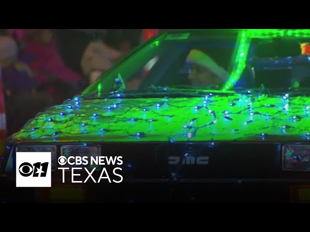 Watch the Fort Worth Parade of Lights this weekend with CBS News Texas