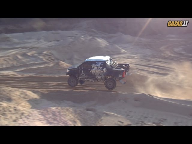 Dakar rally 2015: Benediktas Vanagas first tests with Toyota Hilux in quarry