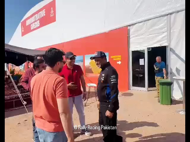 Pakistani Racer Faisal Shedikhel Meeting 🤝 World Champion Nasser Al Attiyah @OfficialDakar 2024 🇸🇦