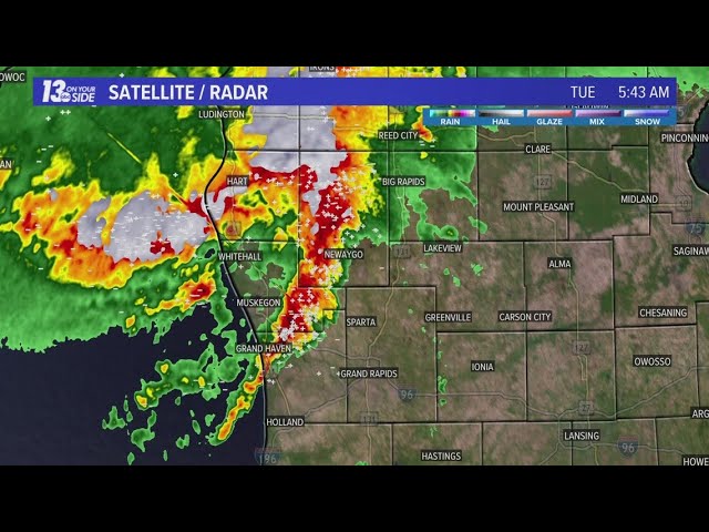 LIVE LOOPING RADAR | Tracking severe storms heading to West Michigan