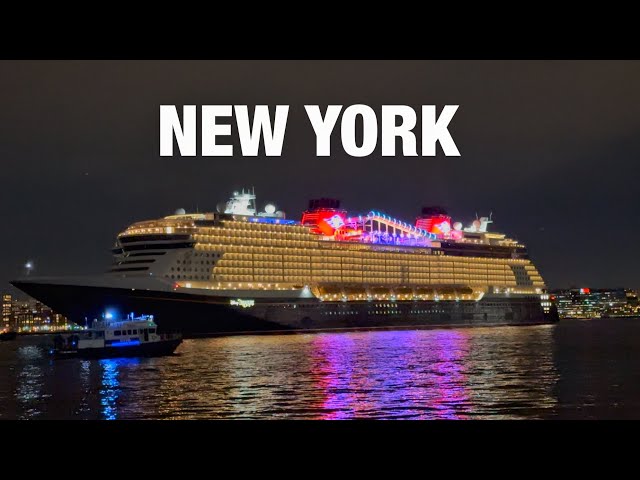 New York City LIVE Manhattan Disney Treasure Cruise Drone Show (November 19, 2024)