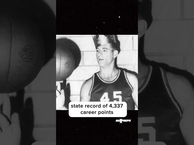 Dude's going after a 67-year old scoring record in Kentucky 😤 🪣 🏀 #shorts