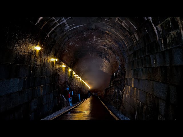 360° Niagara Falls Tunnel