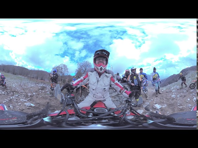 ugo filosa in action, onboard honda crf250 rally garmin virb 360 file11