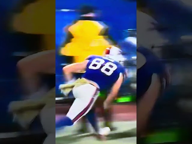 Buffalo Bills receiver crushes CBS camera man on this play