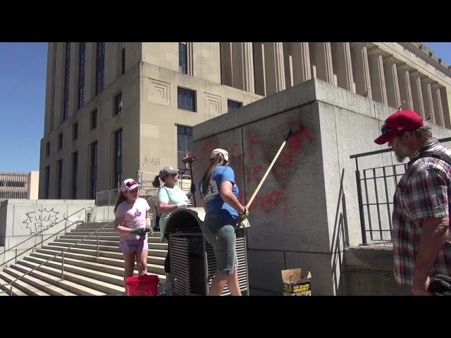 Nashville Downtown Riot Sunday Morning Daylight to see the damage.. May 31 2020