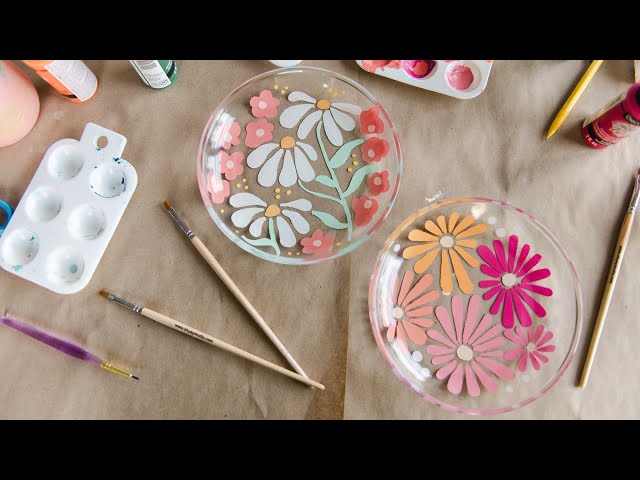 Picnic Party: Painted Picnic Plates