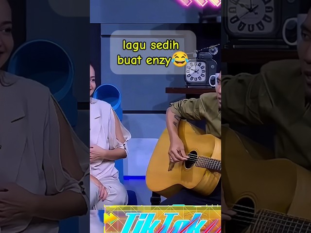 Lagu sedih Desta buat enzy🤣 #shortvideo #desta #vincentdesta #tonightshow #lucu #funny