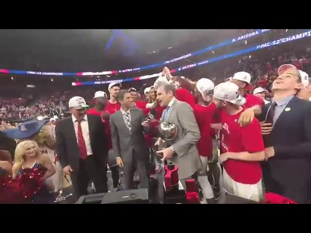 Arizona men's basketball celebrates their Pac-12 Tournament title in VR180