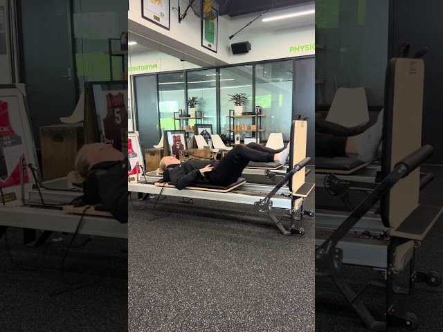 Reformer Sumo Jumps