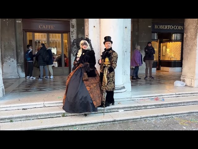 Passeggiando a Venezia durante il Carnevale - Febbraio 2023