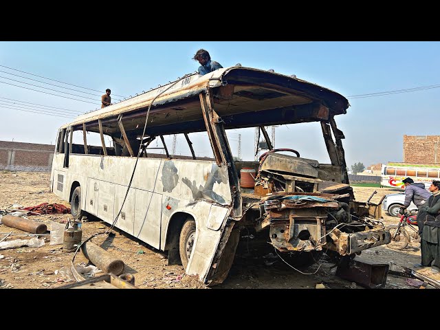 Passenger Accidental Bus Repair In Unique Way “Restoration Work”