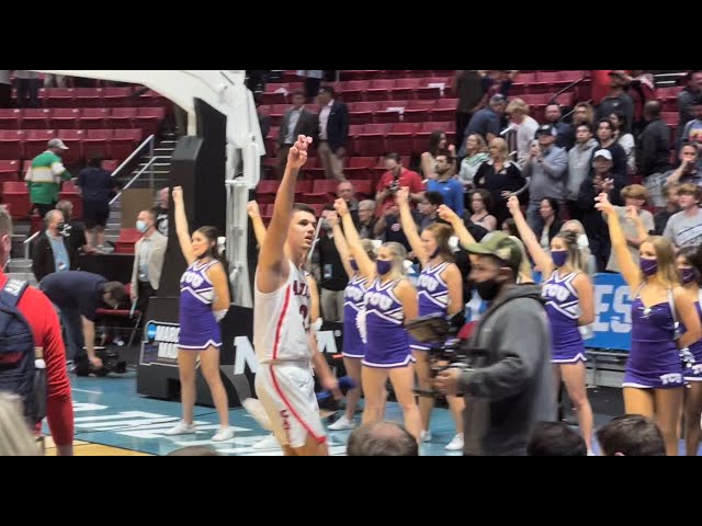 Watch Now: Kerr Kriisa mocks TCU fans with Horned Frogs hand sign after Arizona's win