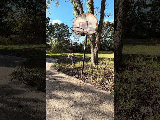 He can shoot from anywhere! #basketball #shooter #nba