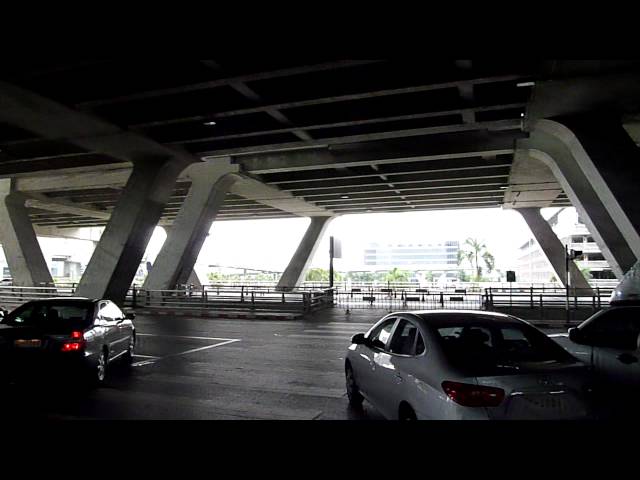 Aéroport de Bangkok-Suvarnabhumi ท่าอากาศยานสุวรรณภูมิ Thaïlande Thailand ประเทศไทย HD