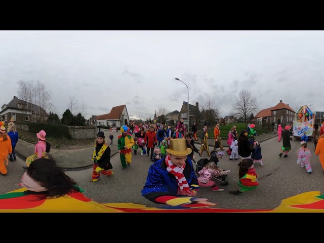 (Extra) de circus groep (360 video)