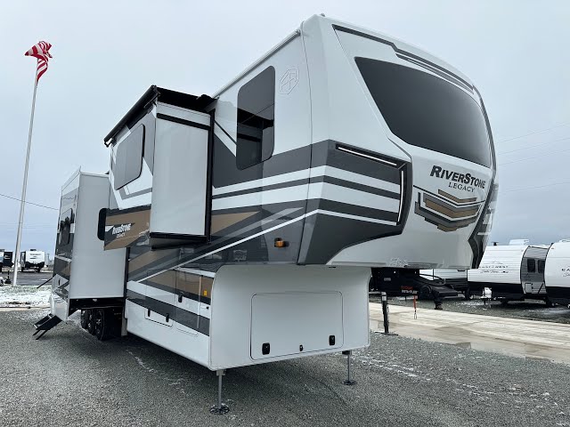 New 2025 Forest River RV RiverStone 425FO