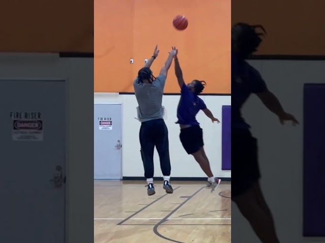 😱😱 #basketball #nba #fypシ゚ #clips #ballislife #youtube #shorts #trending #viral #hoopmixtape