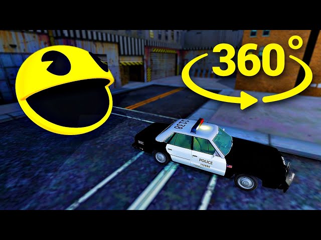 360 video - Pac-Man hunts you in town