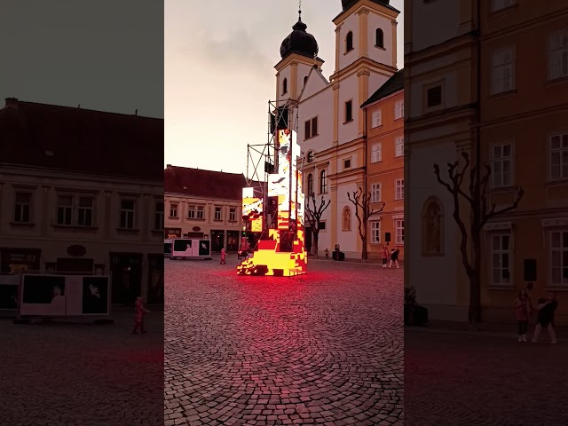 LIGHT ART - INTERACTIVELY IN CENTRUM TRENČÍN | DIMITRI VEGAS & Tiësto #dimitrivegas #tiesto