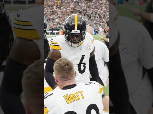 T.J. Watt is really good at football 🤝 #steelers #nfl #shorts