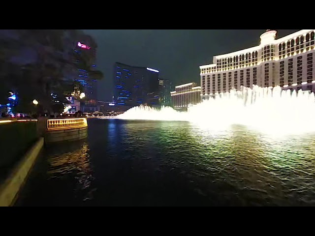 180 VR Video - Fountains of Bellagio