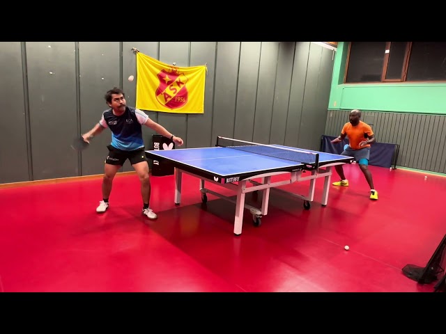 Table tennis training with some Ängby SK legends