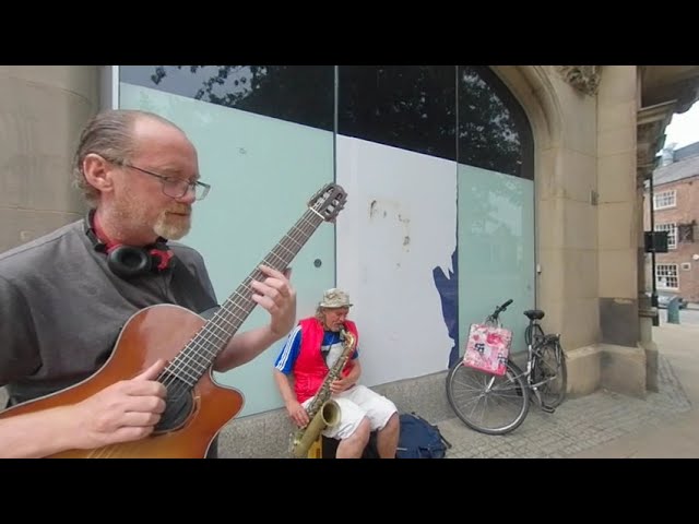 VR180° Frinton and Glen busking, Surrey street, Sheffield.