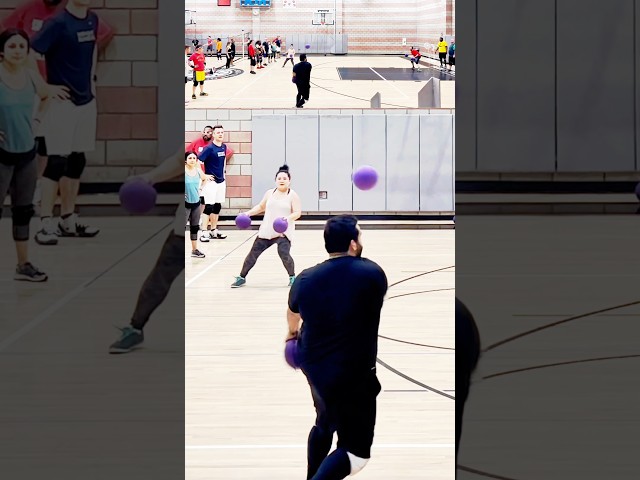 The No Look Throw! 🫣  #dodgeball #highlights #shorts - 553