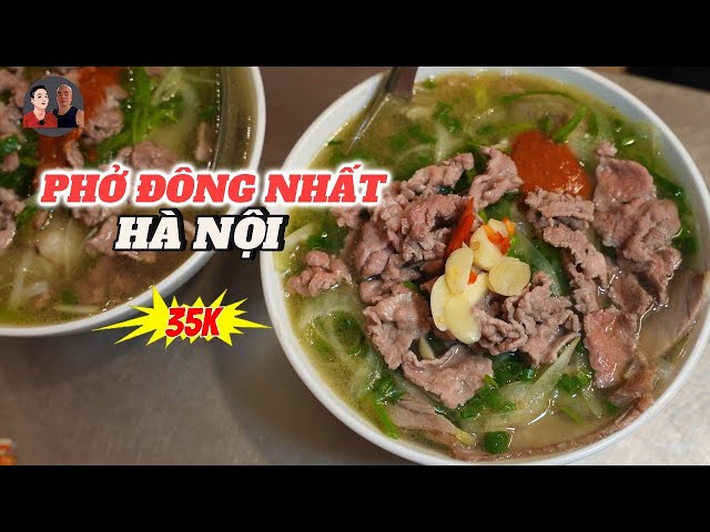 Còn quán phở nào đông hơn quán này không?